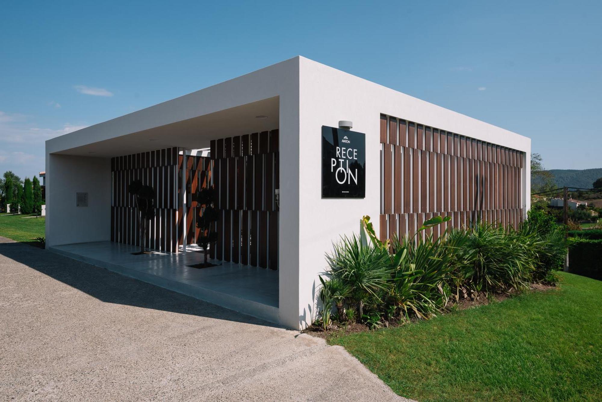 Avaton Luxury - Relais & Chateaux