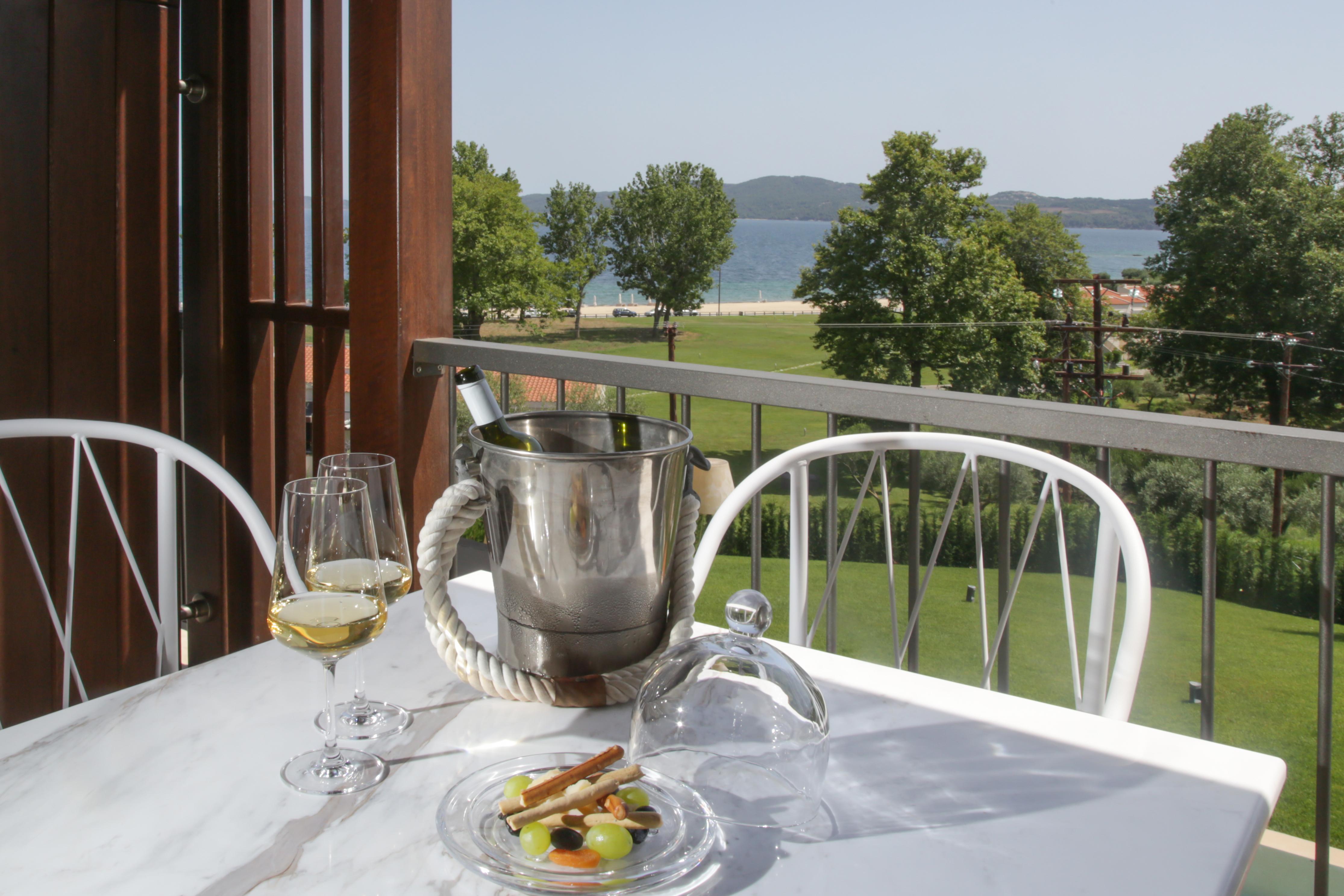 Avaton Luxury - Relais & Chateaux